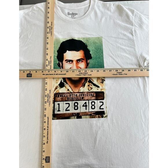 Bodega 23 tshirt Men's XL White Short Sleeve Crew Neck Pablo Escobar Mugshot - Picture 5 of 6